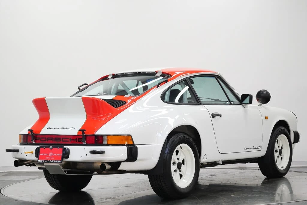 1984 Porsche 911 Carrera 3.2 - Image 9 of 31