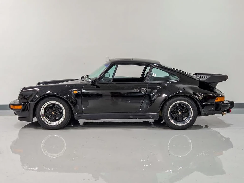 1984 Porsche 911 Carrera 3.2 - Image 5 of 14