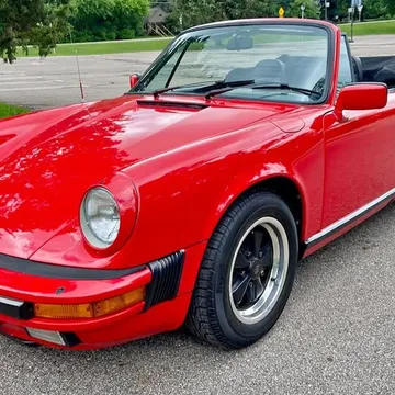 1984 Porsche 911 Carrera Cabriolet