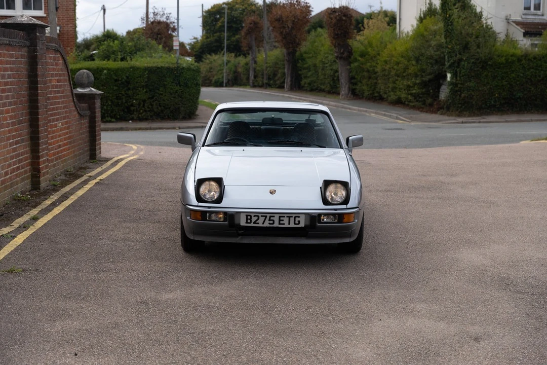 1984 Porsche 924 - Image 2 of 30