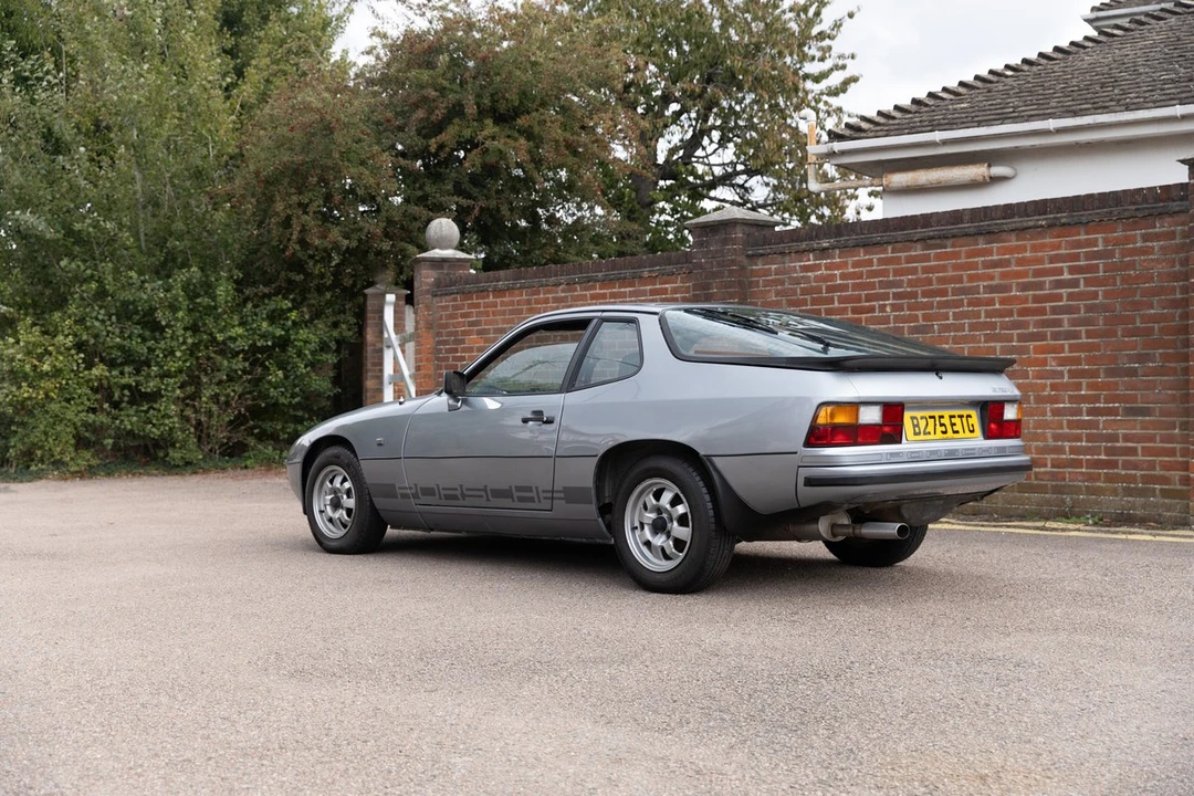 1984 Porsche 924 - Image 17 of 30