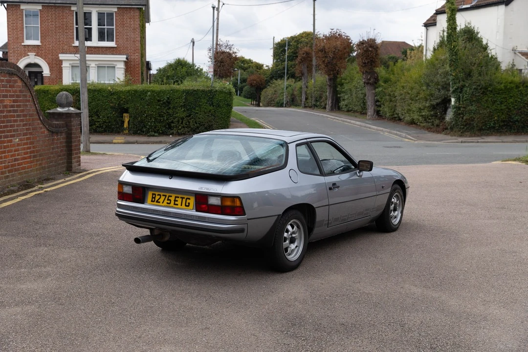 1984 Porsche 924 - Image 11 of 30