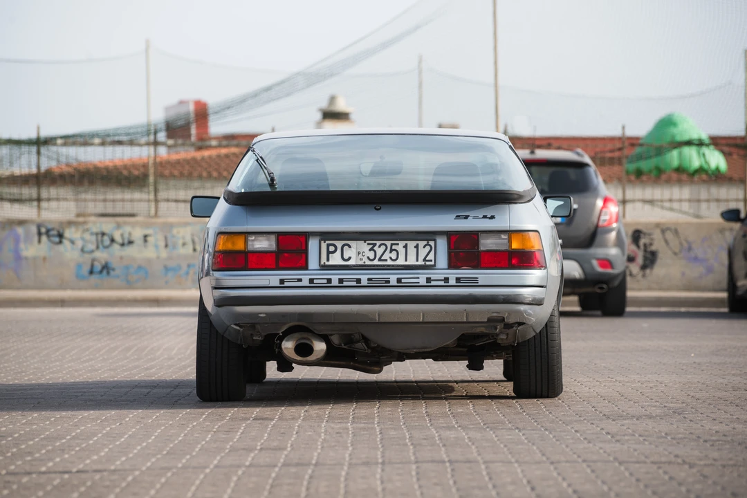 1984 Porsche 924 - Image 6 of 31