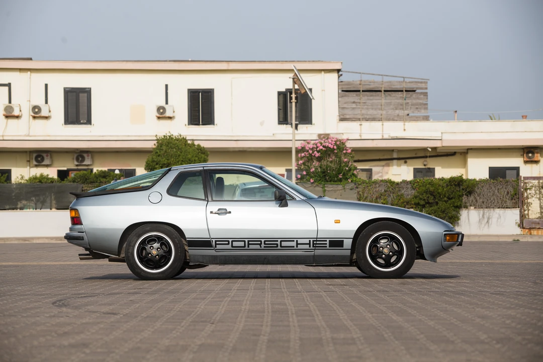 1984 Porsche 924 - Image 8 of 31