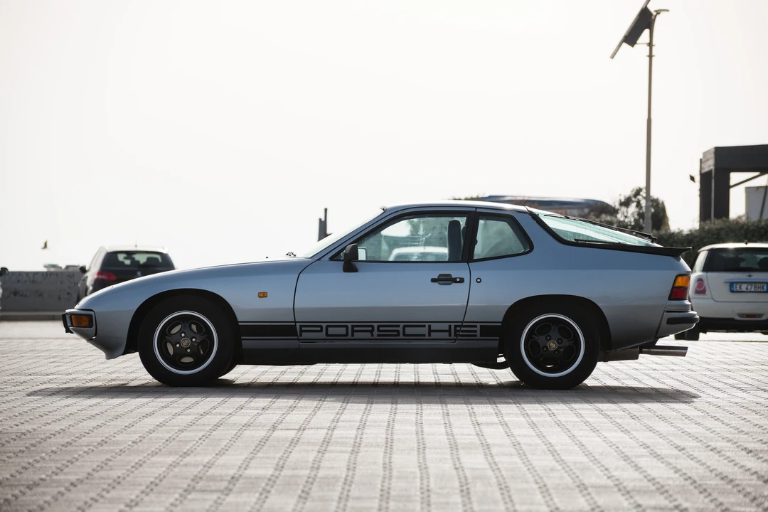 1984 Porsche 924 - Image 4 of 31