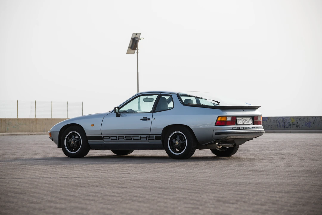1984 Porsche 924 - Image 5 of 31