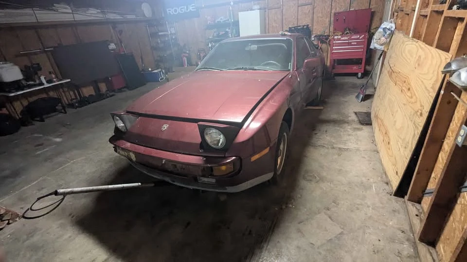 1984 Porsche 928 - Image 14 of 20