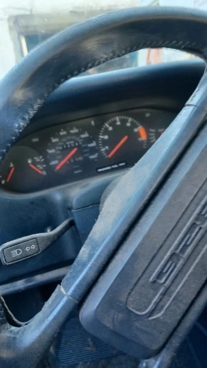 1984 Porsche 928 - Image 6 of 13