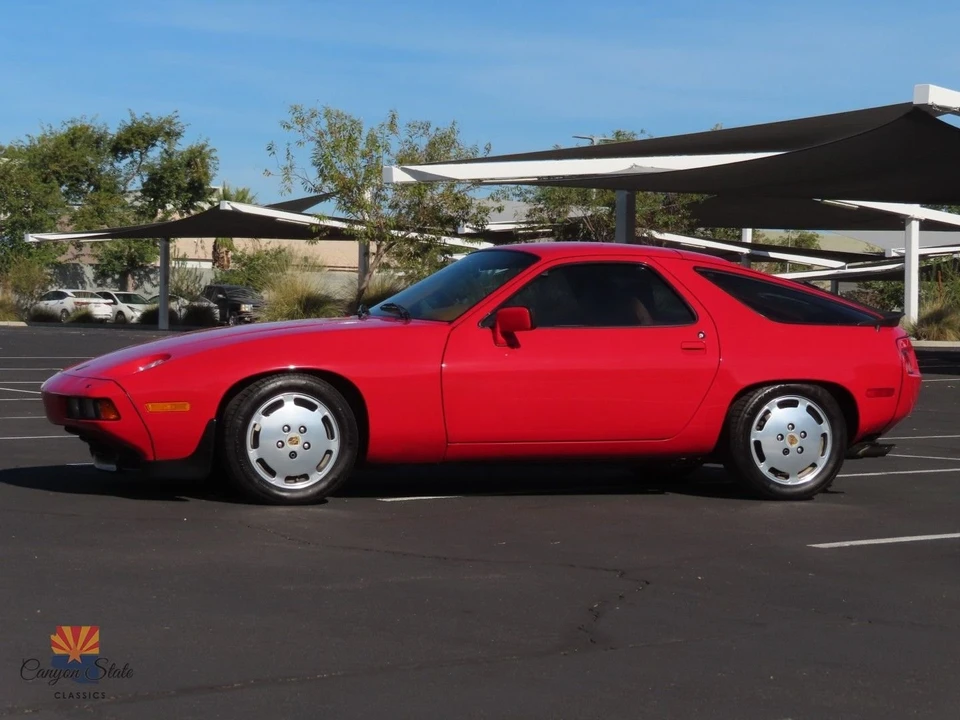 1984 Porsche 928 S - Image 10 of 21