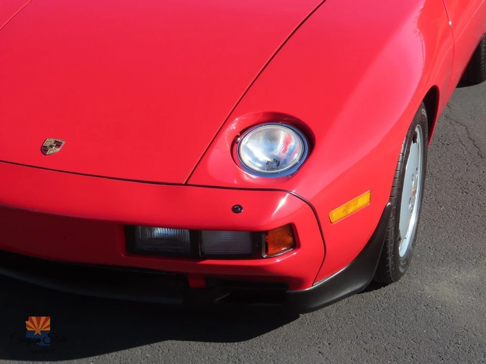 1984 Porsche 928 S - Image 14 of 21