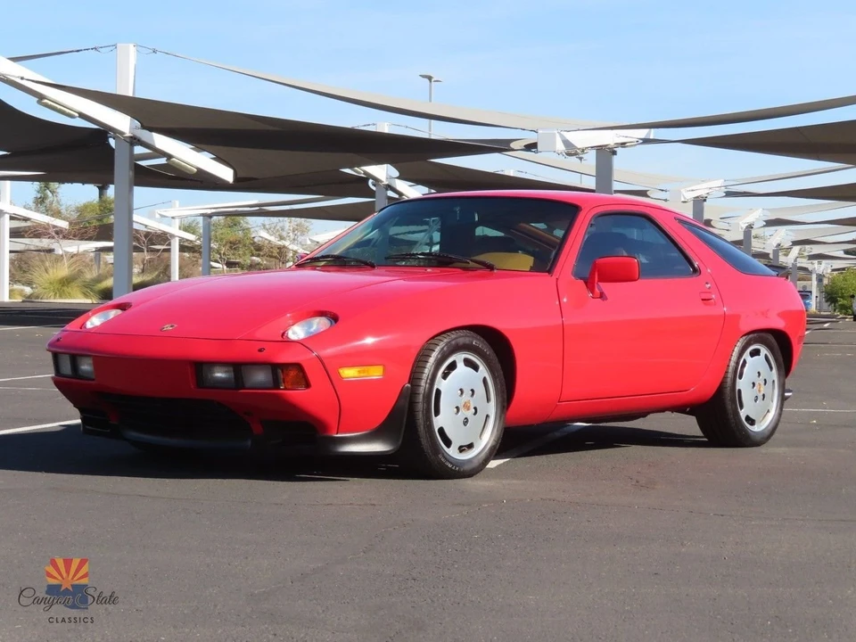 1984 Porsche 928 S - Image 8 of 21