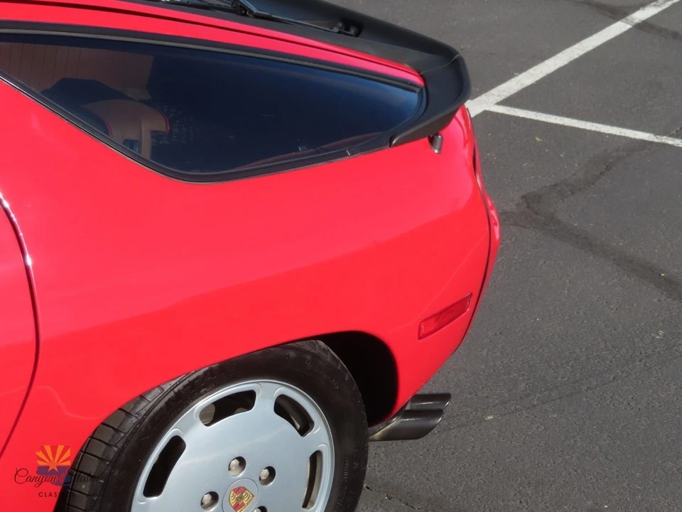 1984 Porsche 928 S - Image 15 of 21