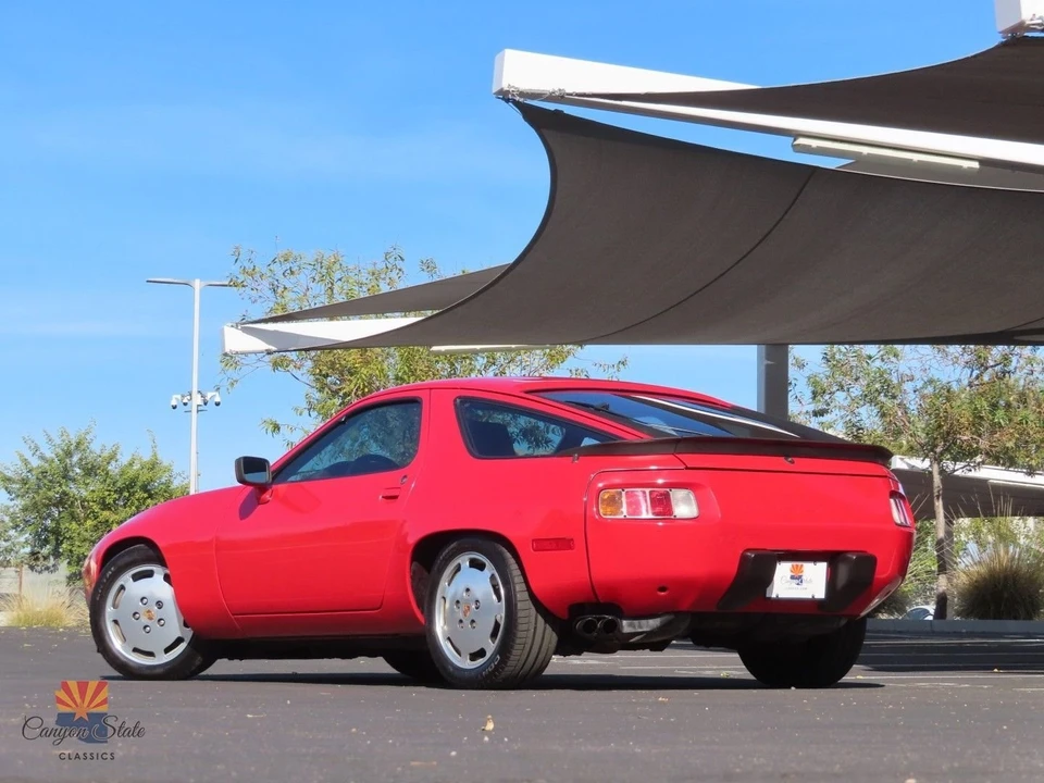 1984 Porsche 928 S - Image 2 of 21