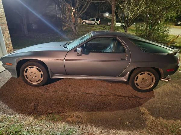 1984 Porsche 928 S - Image 15 of 18