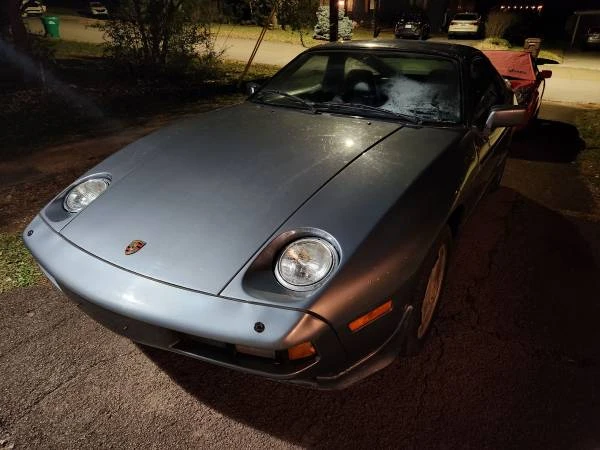 1984 Porsche 928 S - Image 13 of 18
