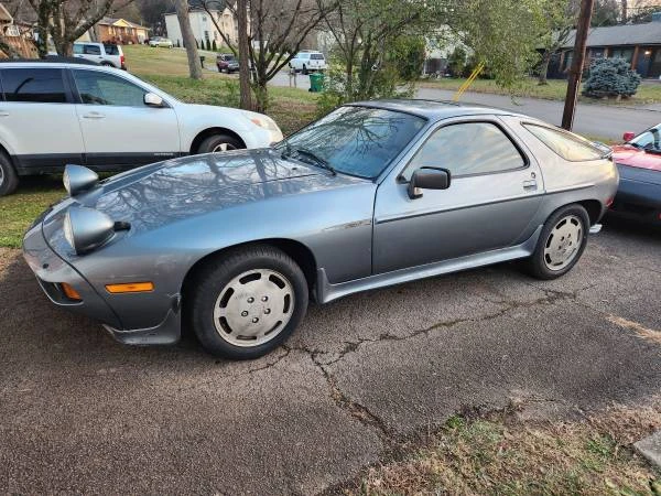 1984 Porsche 928 S - Image 6 of 18