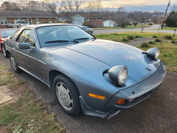 1984 Porsche 928 S - Image 8 of 18