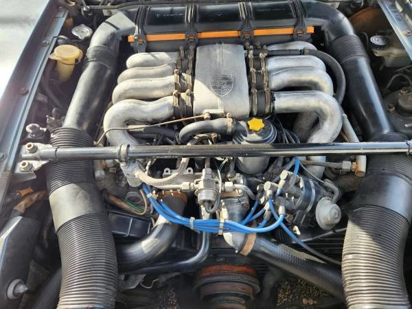 1984 Porsche 928 S - Image 9 of 18