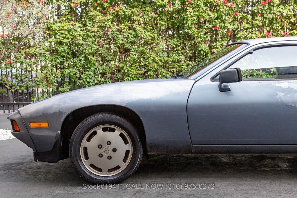 1984 Porsche 928 S - Image 12 of 12