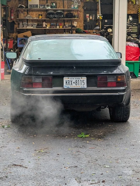 1984 Porsche 928 - Image 5 of 7