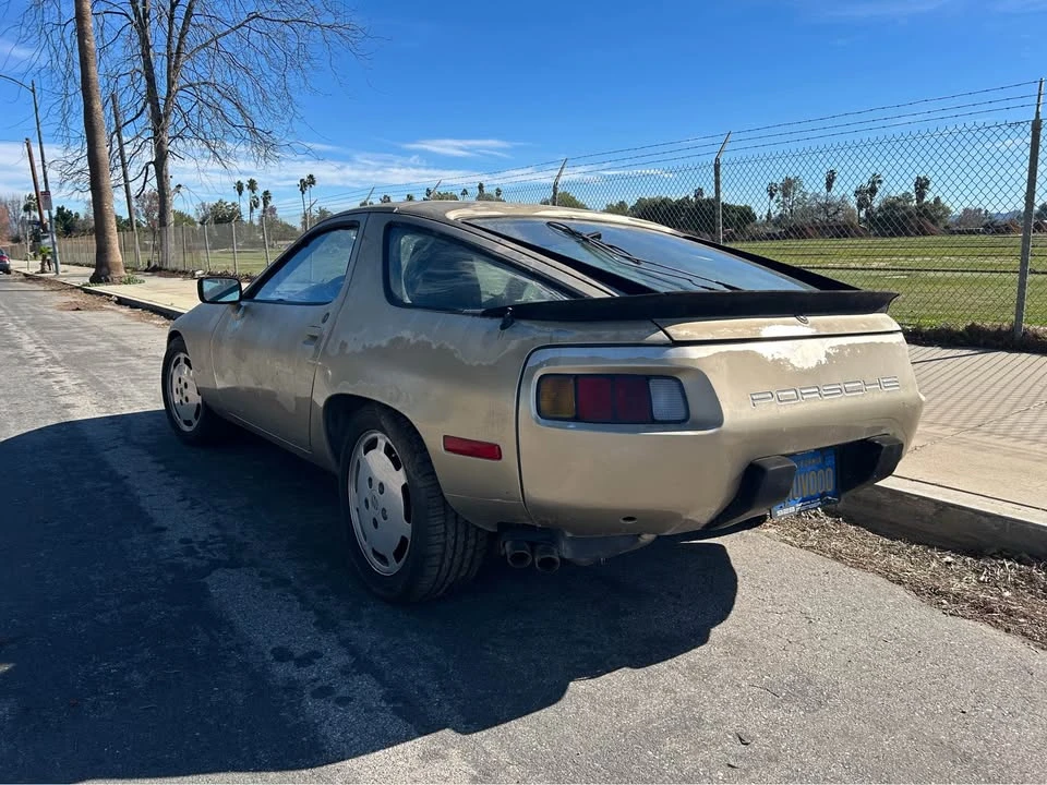 1984 Porsche 928 S - Image 2 of 9