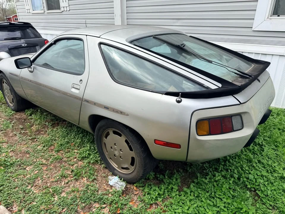 1984 Porsche 928 S - Image 2 of 2