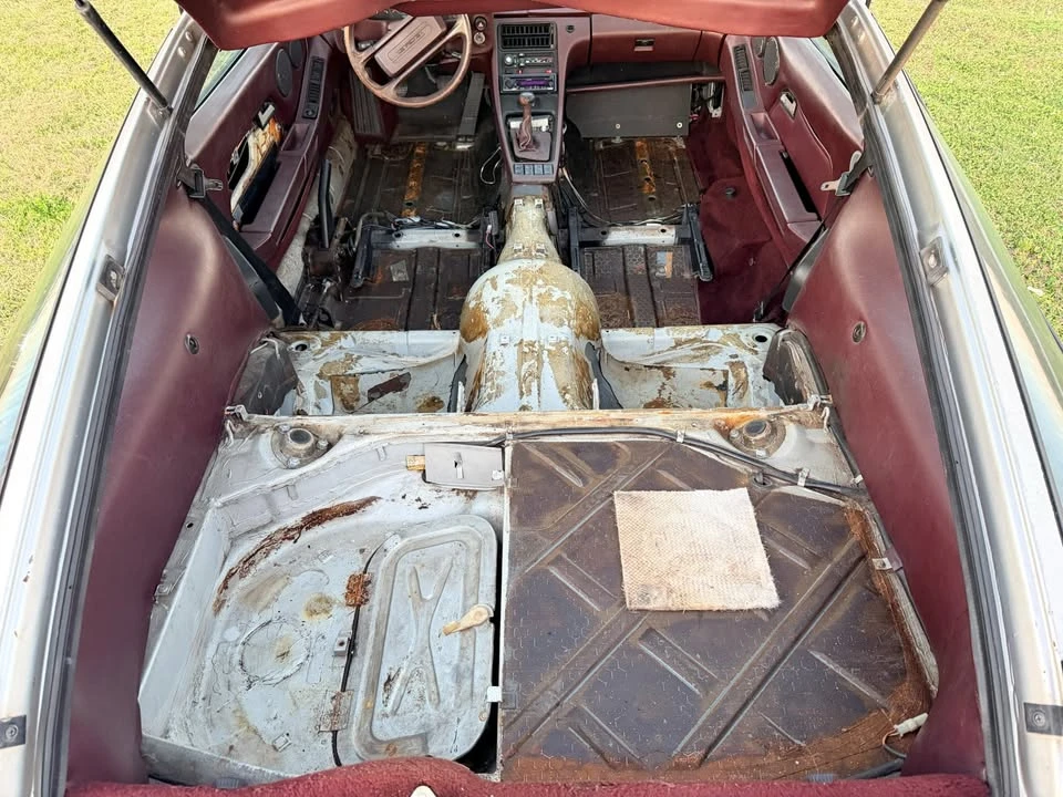 1984 Porsche 928 S - Image 4 of 9