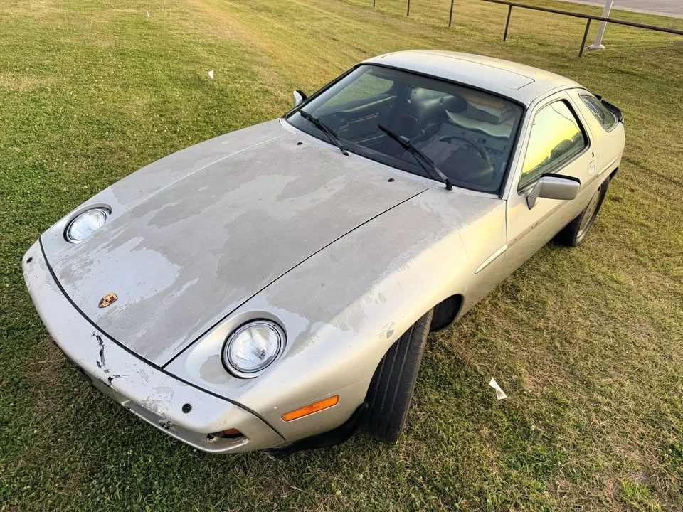 1984 Porsche 928 S - Image 9 of 9