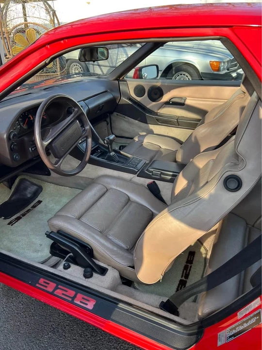 1984 Porsche 928 S - Image 5 of 5