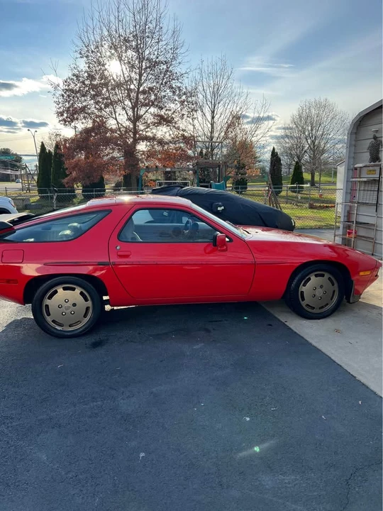 1984 Porsche 928 S - Image 2 of 5