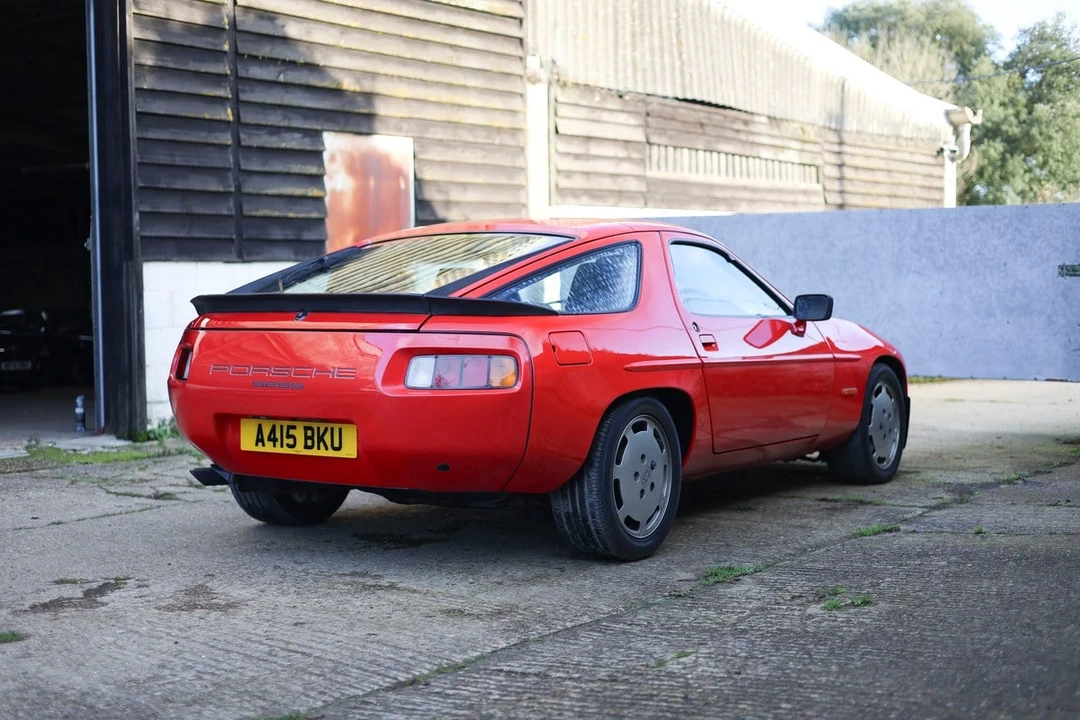 1984 Porsche 928 S - Image 11 of 30