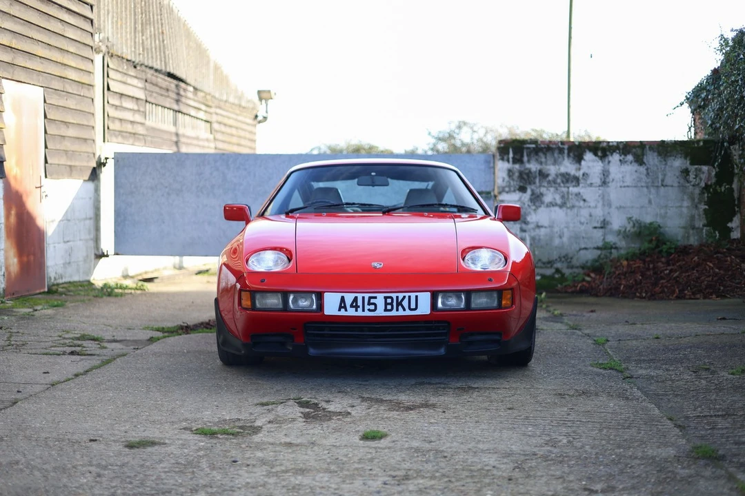 1984 Porsche 928 S - Image 5 of 30