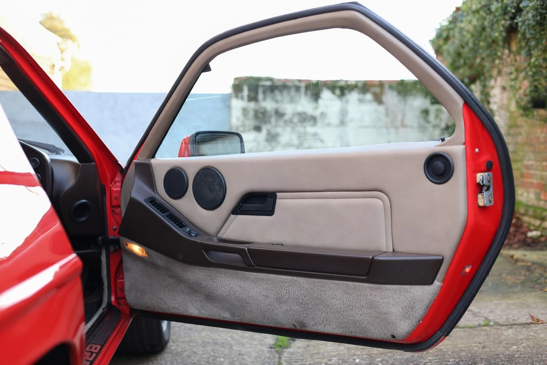 1984 Porsche 928 S - Image 25 of 30