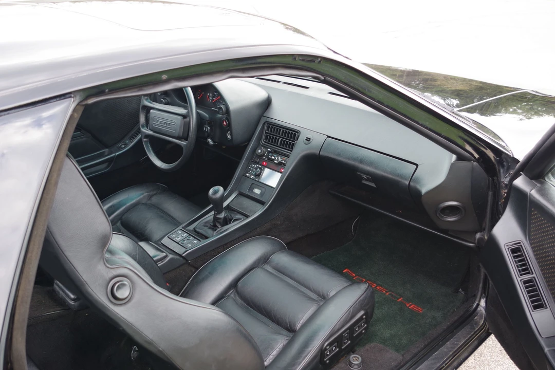 1984 Porsche 928 S - Image 29 of 31