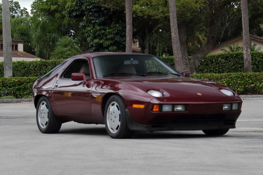 1984 Porsche 928 S - Image 8 of 23