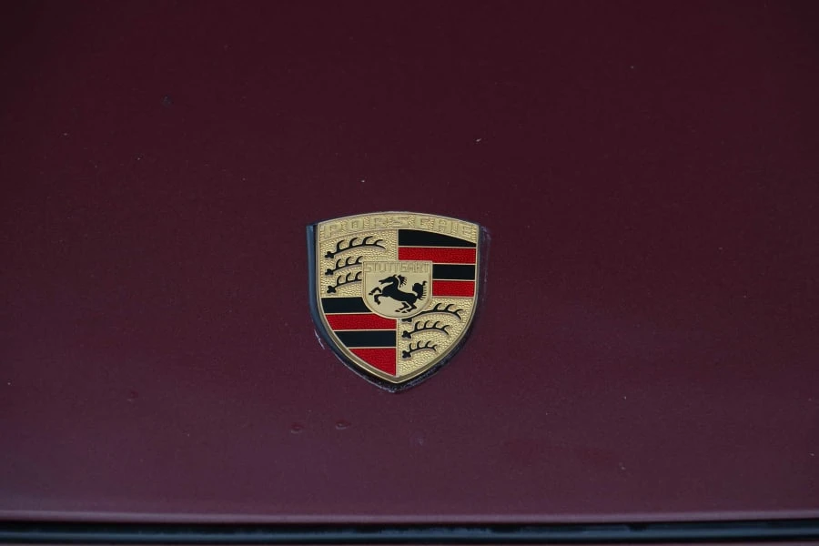 1984 Porsche 928 S - Image 6 of 23