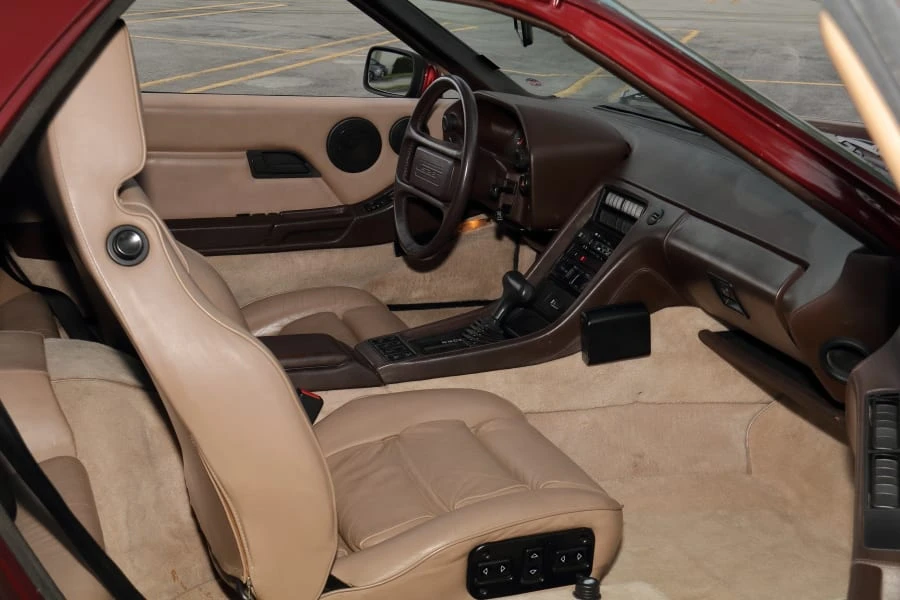 1984 Porsche 928 S - Image 10 of 23