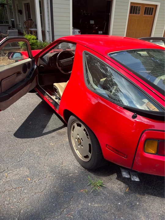 1984 Porsche 928 S - Image 12 of 13