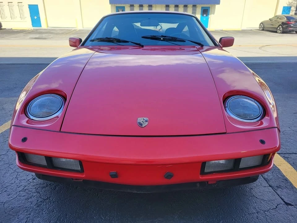 1984 Porsche 928 S - Image 5 of 28