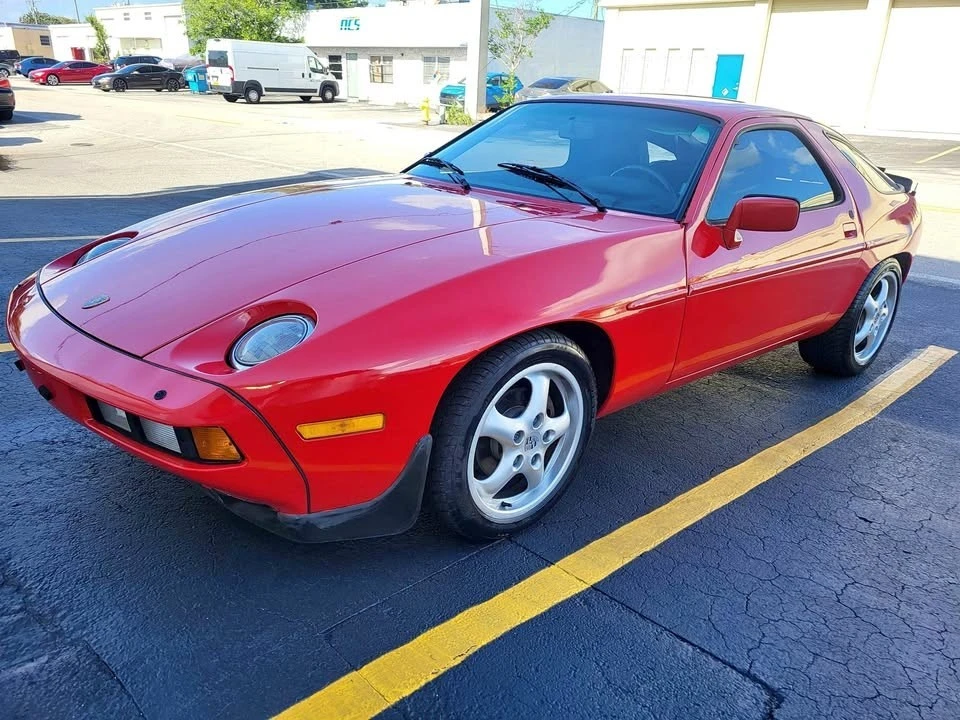 1984 Porsche 928 S - Image 8 of 28