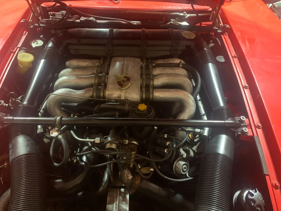 1984 Porsche 928 S - Image 24 of 28