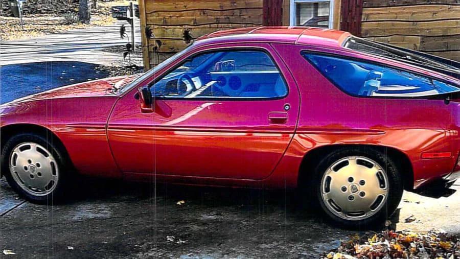 1984 Porsche 928 S - Image 10 of 19