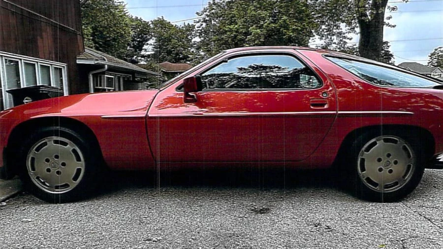 1984 Porsche 928 S - Image 8 of 19