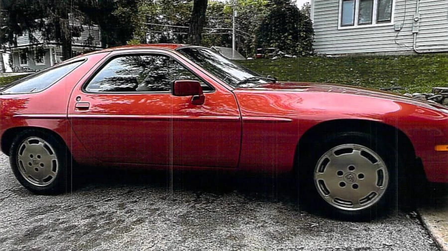 1984 Porsche 928 S - Image 5 of 19