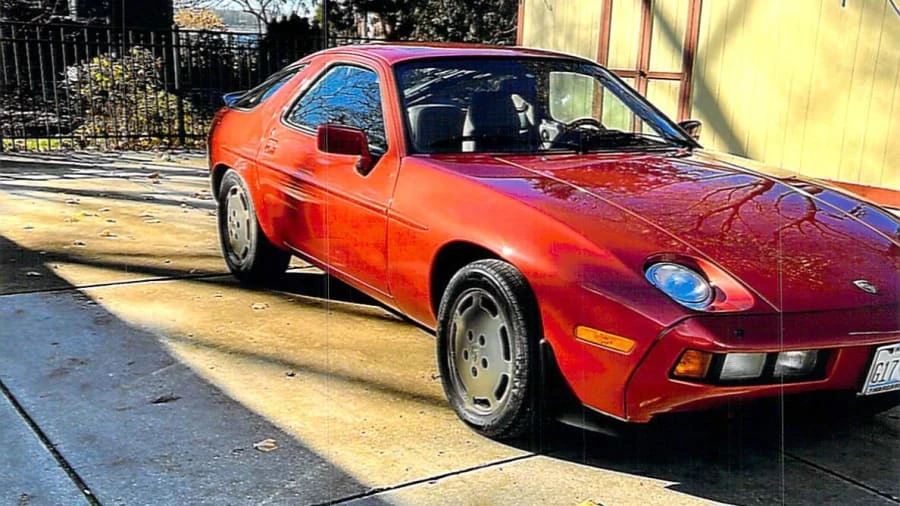 1984 Porsche 928 S - Image 7 of 19