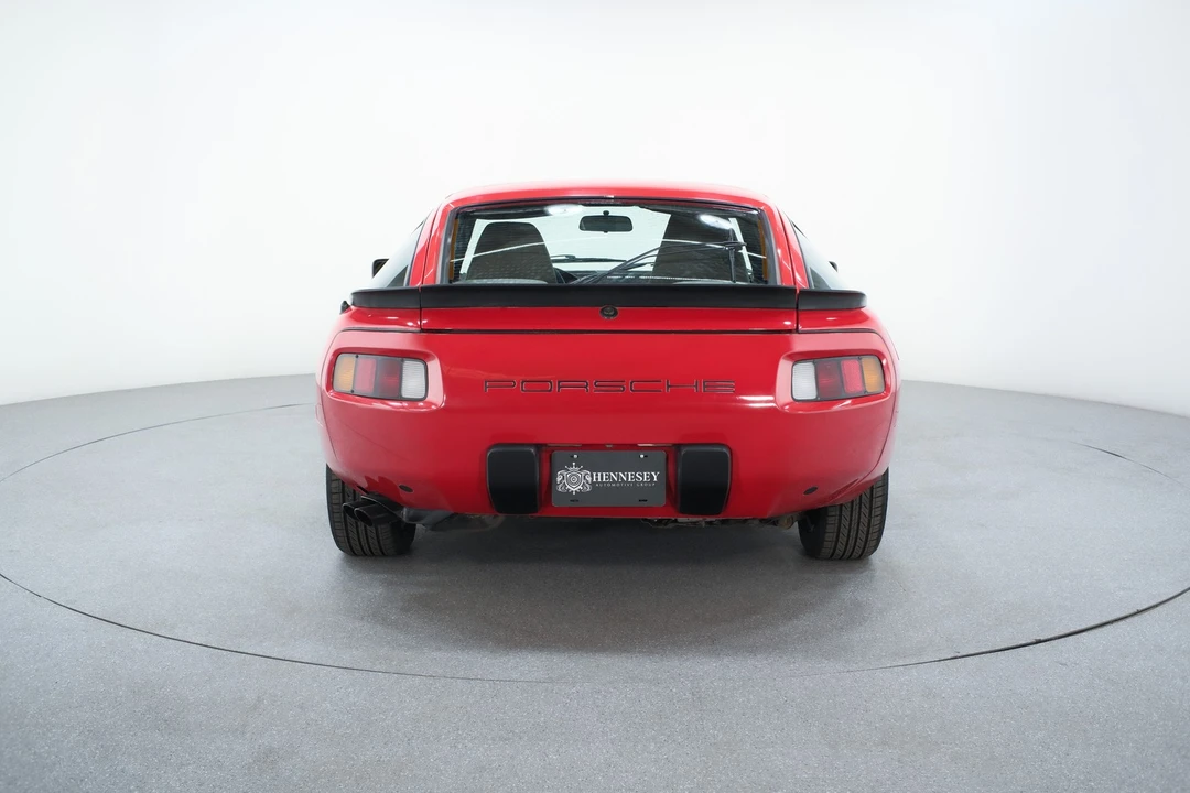 1984 Porsche 928 S - Image 9 of 21