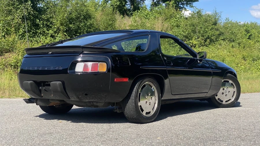 1984 Porsche 928 S - Image 2 of 6