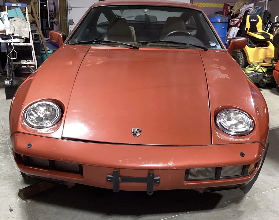 1984 Porsche 928 S - Image 12 of 21