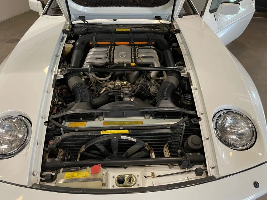 1984 Porsche 928 S - Image 9 of 10