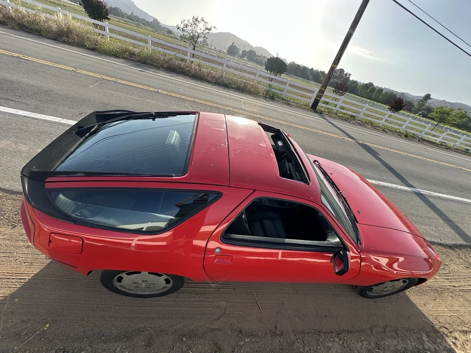 1984 Porsche 928 S - Image 6 of 25